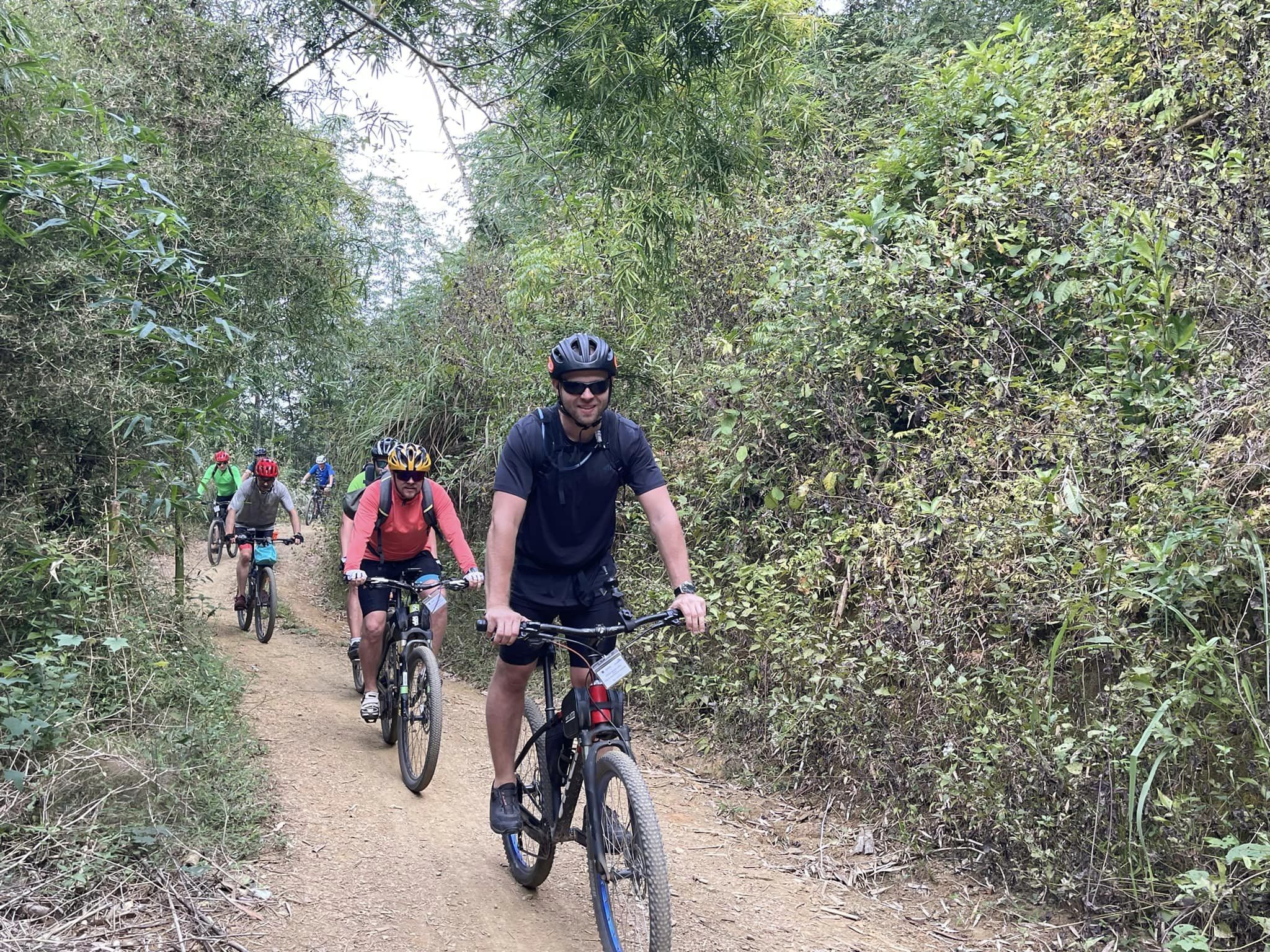 13 Days Hanoi Cycle To Saigon via Central Highland Of Vietnam